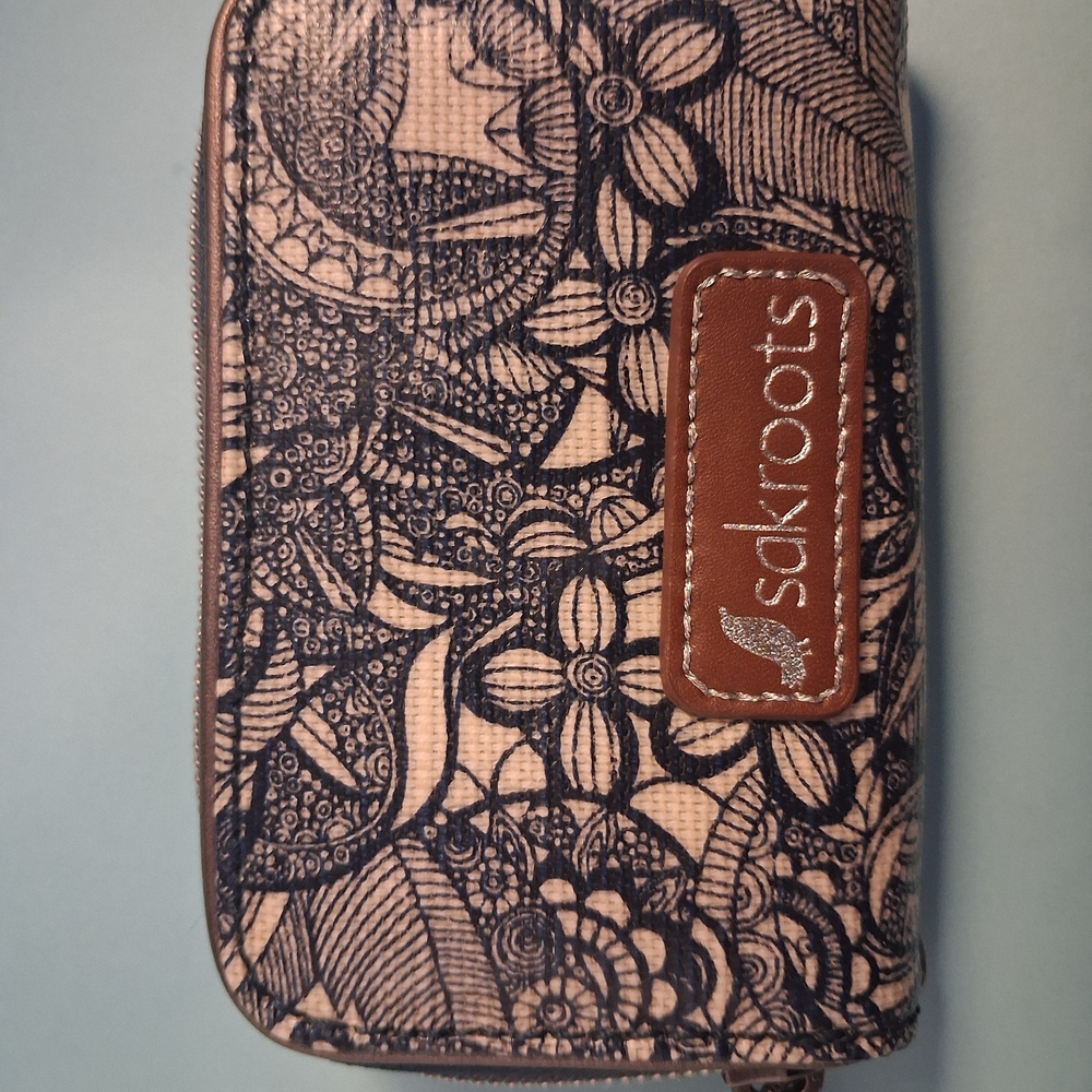 Sakroots Black and Cream Patterned Wallet